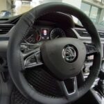 Κάλυμμα Τιμονιού Ραφτό Μονόχρωμο Περφορέ