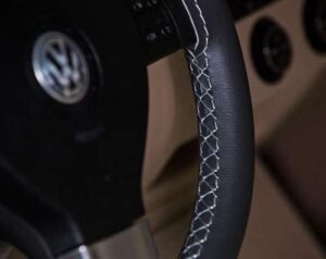 Κάλυμμα Τιμονιού Μονόχρωμο Ραφτό - Image 4